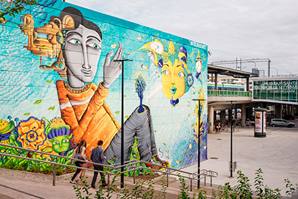 Vantaan Myyrmäen aseman seinä graffiti taide teos
