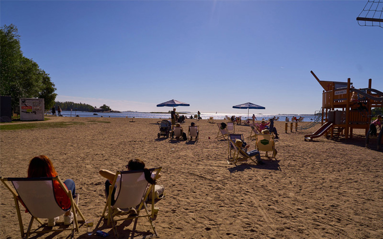 Valokuvanäkymä Kasinonrannasta kesällä 2025