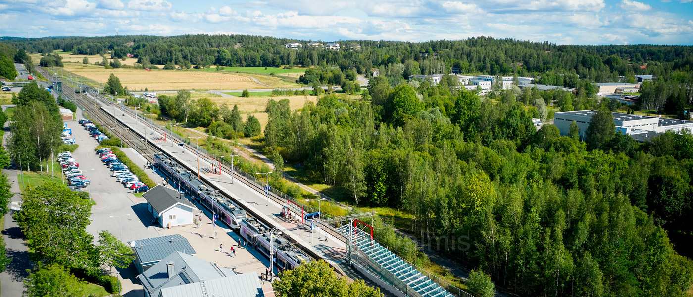 Ilmakuva näkyvän kesältä 2025 Espoon Kauklahden asemalta
